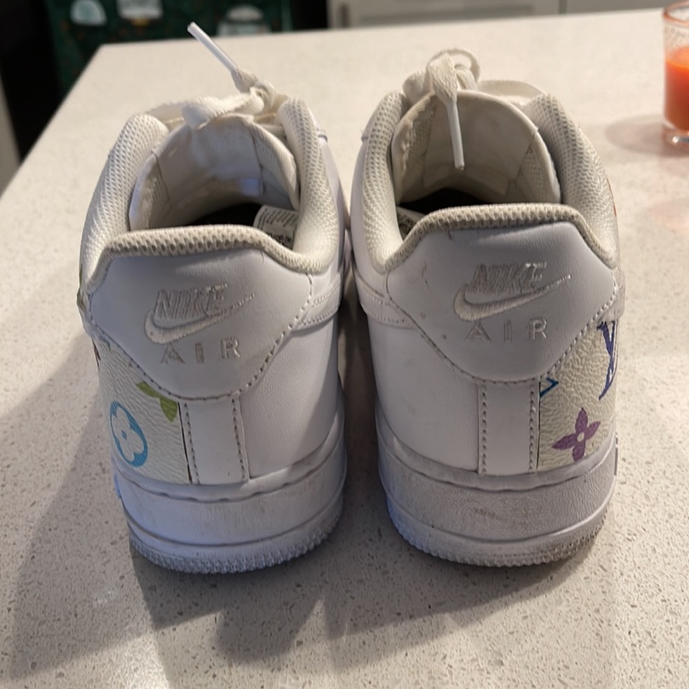 Custom AF1’s - Picture 3 of 3